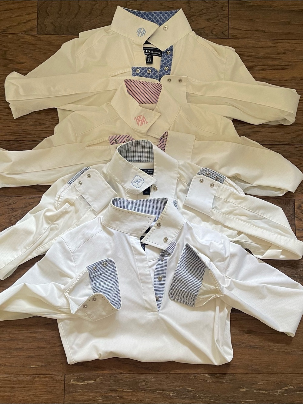 Lot of 4 XS Essex Classics Talent Yarn Show Shirts